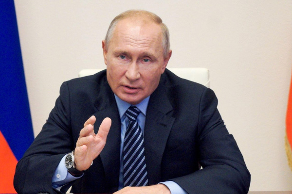 Президент России Владимир Путин согласился с идеей привлечения добровольцев на Украину