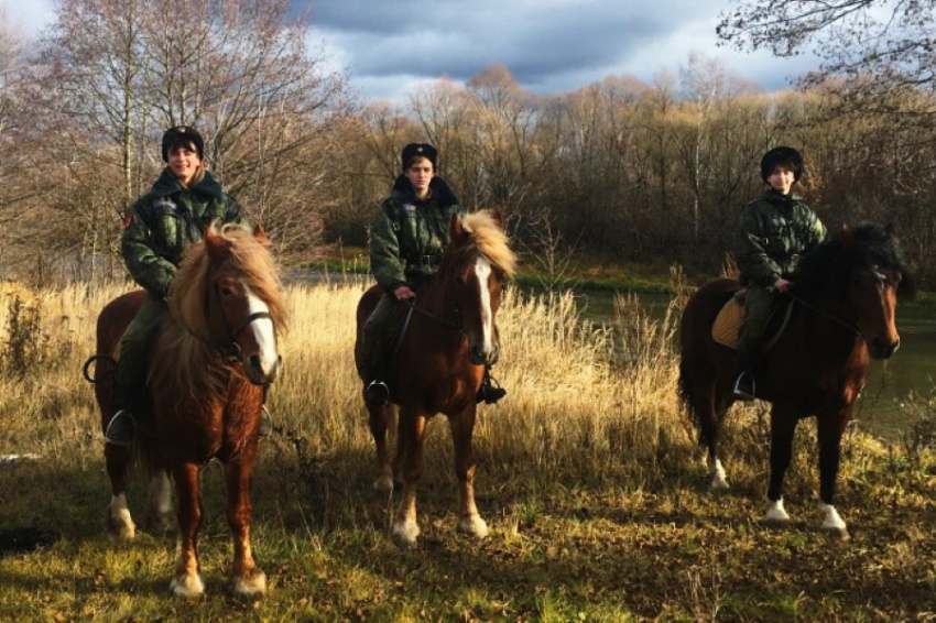 Калужские казаки поддерживают общественный порядок в Национальном парке – экология парка, «черные копатели» и работа с молодежью