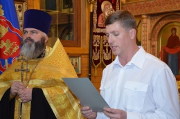 Народный художник России Василий Нестеренко прошел обряд верстания в казаки Центрального казачьего войска