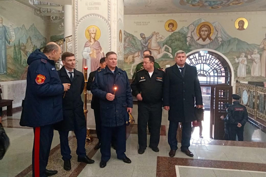 Армия и казачество: точки единения Армия и казачество: точки единения