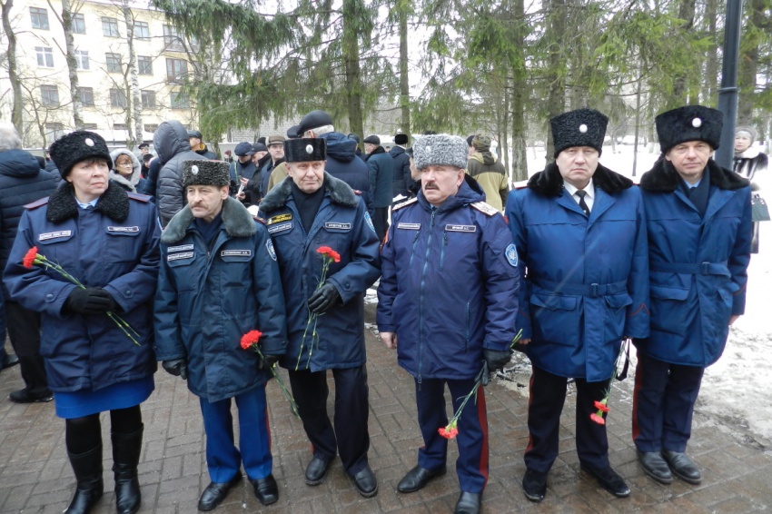 Вологодские казаки приняли участие в торжественном митинге