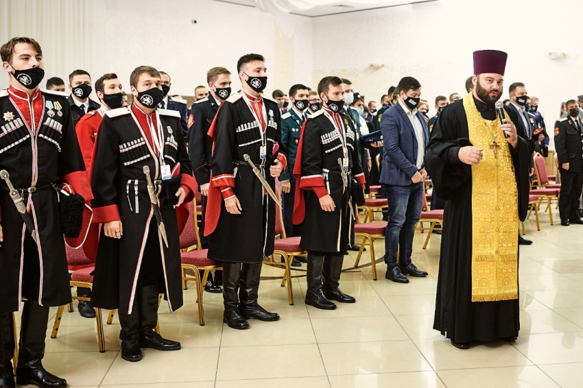 В Краснодаре стартовал Всероссийский слет казачьей молодежи В Краснодаре стартовал Всероссийский слет казачьей молодежи