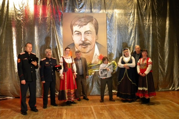 Благотворительный концерт в память о казаке Сергее Белоусе