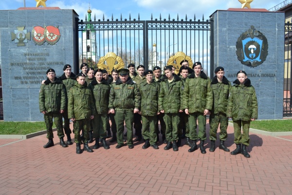 В Рузском ККК учатся будущие десантники