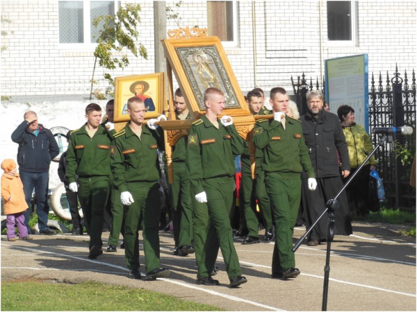 Смоленское городское казачье общество пополнилось казаками - курсантами военной академии