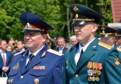 Казаки Центрального казачьего войска  поздравили  военнослужащих Кантемировской дивизии с 75-й годовщиной, 1 июля 2017 года