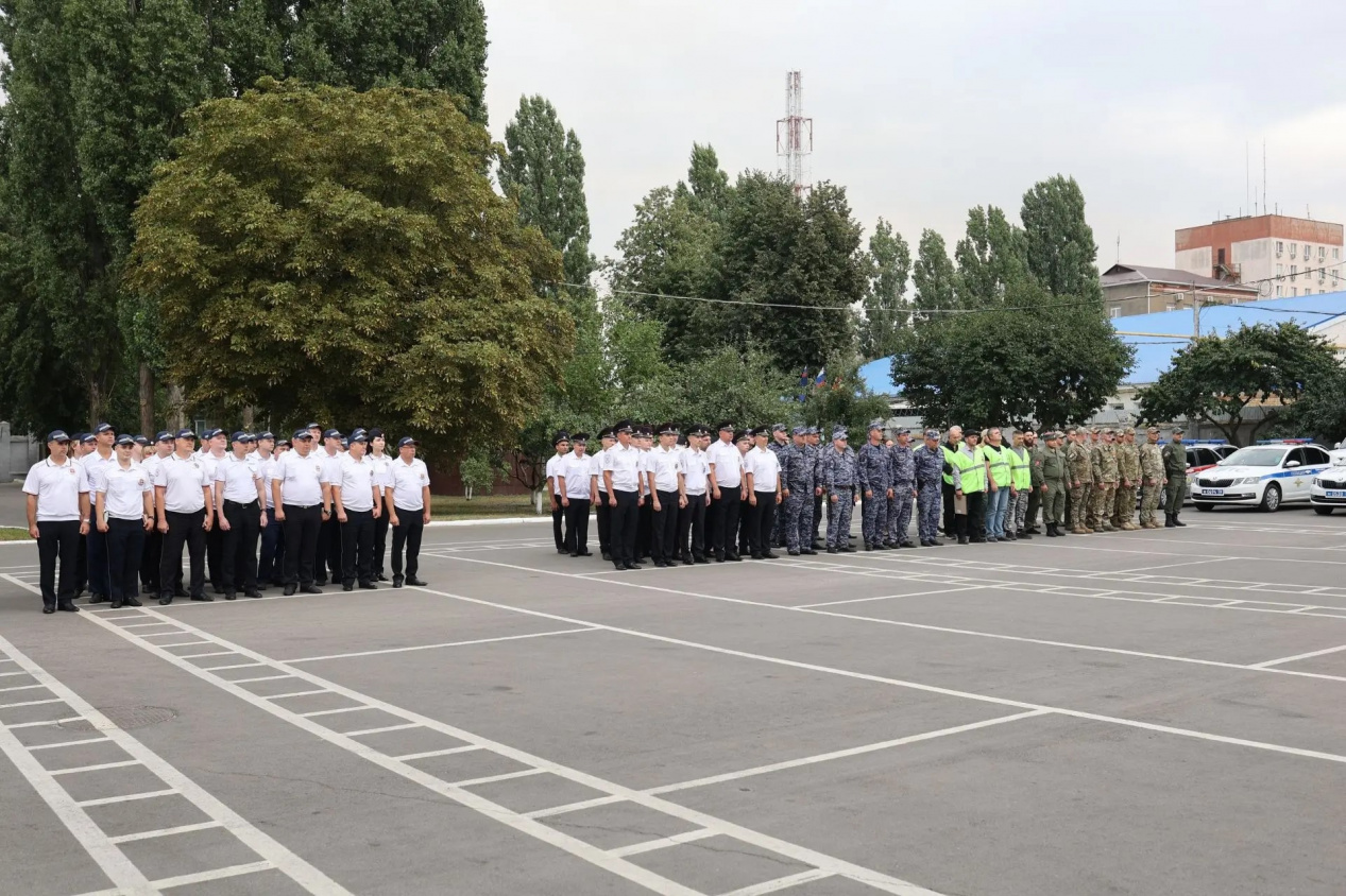 Добровольная народная дружина Воронежского городского казачьего общества приняла участие в гарнизонном разводе ко Дню патрульно-постовой службы полиции Добровольная народная дружина Воронежского городского казачьего общества приняла участие в гарнизонном разводе ко Дню патрульно-постовой службы полиции