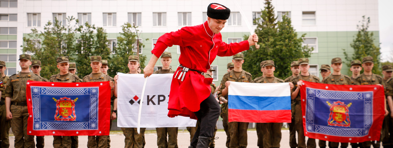 В День России военнослужащим-казакам вручили награды ВКО ЦКВ