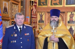 Народный художник России Василий Нестеренко прошел обряд верстания в казаки Центрального казачьего войска