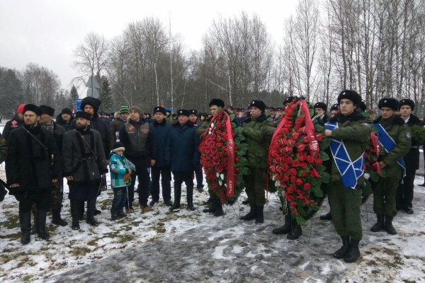 Акция "День памяти подвига казаков при обороне Москвы" проходит в Волоколамском районе