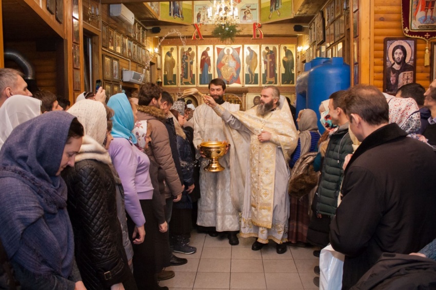 Празднование Крещения Господня в храме св. равн. кн. Владимира при МПКУ им. М.А. Шолохова Празднование Крещения Господня в храме св. равн. кн. Владимира при МПКУ им. М.А. Шолохова