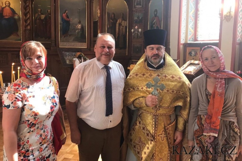 Новости наших друзей. Казаки ВСЧзС организовали проведение тематической выставки в Храме Святых Апостолов Петра и Павла (Подворье РПЦ МП в Чехии) Новости наших друзей. Казаки ВСЧзС организовали проведение тематической выставки в Храме Святых Апостолов Петра и Павла (Подворье РПЦ МП в Чехии)