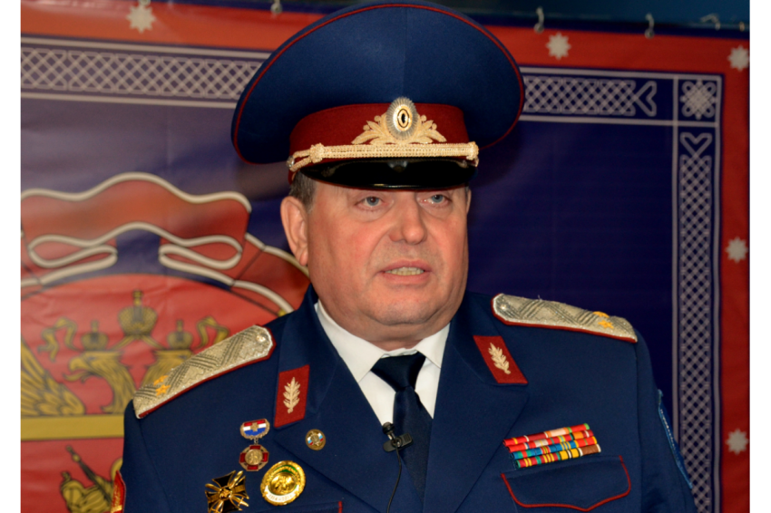 Господа атаманы, братья казаки и сестры казачки! Господа атаманы, братья казаки и сестры казачки!