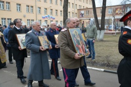 Благотворительный фонд «Святого мученика Вонифатия» передал в дар храму святого равноапостольного князя Владимира при Московском президентском кадетском училище им. М.А. Шолохова мощи великих христианских святых