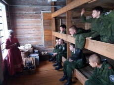 Кадеты – доваторцы побывали в гостях у казаков Волжского казачьего войска
