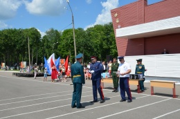 Казаки Центрального казачьего войска поздравили военнослужащих Кантемировской дивизии с 78-летием