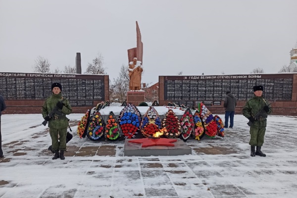 В Воронежской области отметили годовщину освобождения поселка Кантемировка