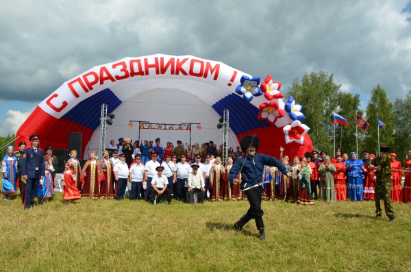 Третий Открытый казачий фестиваль «СТАНИЦА» с успехом прошел в подмосковной Рузе