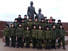 Кадеты – доваторцы побывали в гостях у казаков Волжского казачьего войска