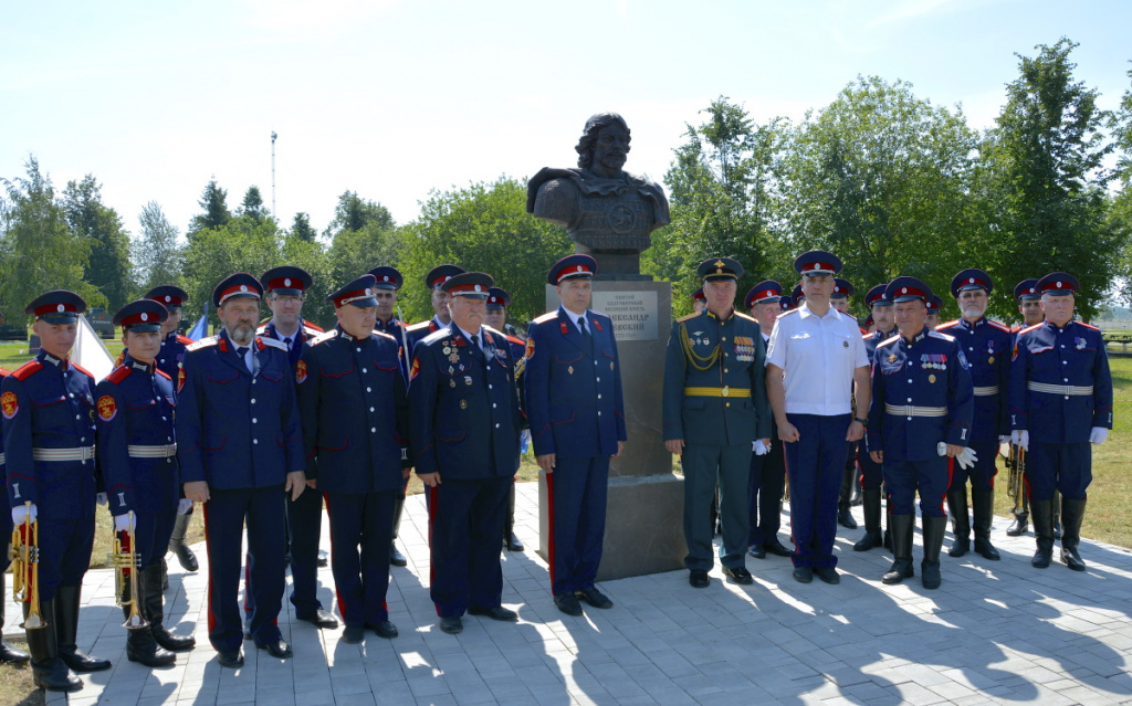 На юбилее танкистов