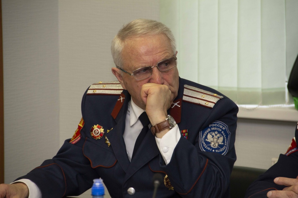 Настоятель храма св. равноап. кн. Владимира при МПКУ им. М.А. Шолохова, войсковой священник ЦКВ иерей Марк Кравченко принял участие в заседании профильной комиссии по взаимодействию с РПЦ в составе Совета при Президенте РФ по делам казачества