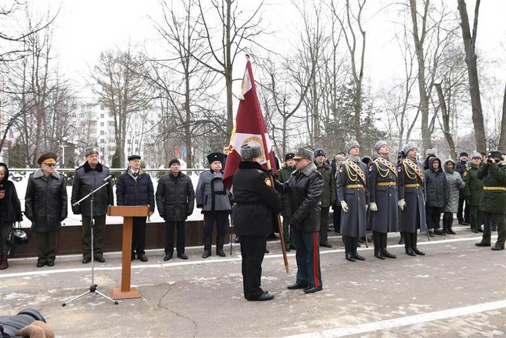 Вручение Знамени Московскому президентскому кадетскому училищу имени М.А.Шолохова войск национальной гвардии Российской Федерации