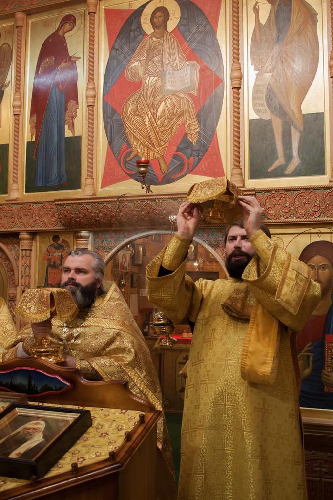 Кадетская Литургия в храме св. равноап. кн. Владимирапри МПКУ им. М.А. Шолохова