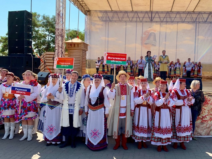 XII Международный фестиваль славянской культуры «Хотмыжская осень» прошёл 7 сентября в селе Хотмыжск Белгородской области
