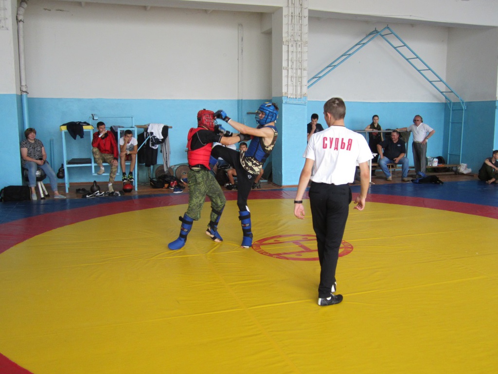 Казачья молодежь соревновалась в Воронеже