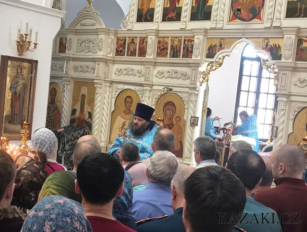 Новости наших друзей. Казакам зарубежья, 7 апреля 2019 года, в Салехарде передали копию Знамени Победы