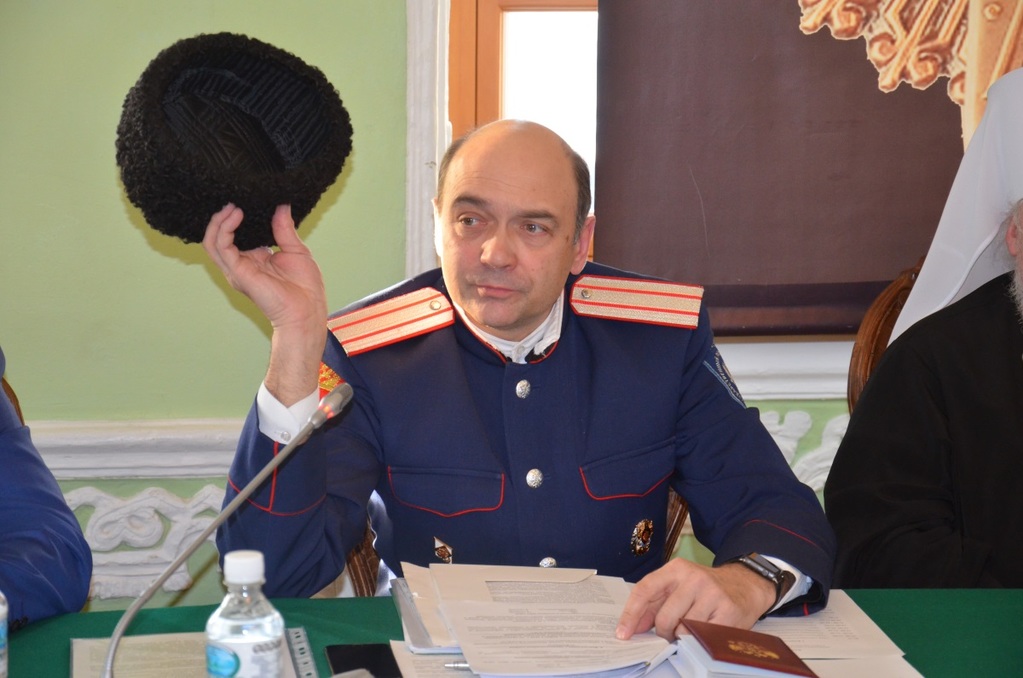 В Свято-Троицкой Сергиевой лавре прошло выездное заседание совета атаманов Центрального казачьего войска