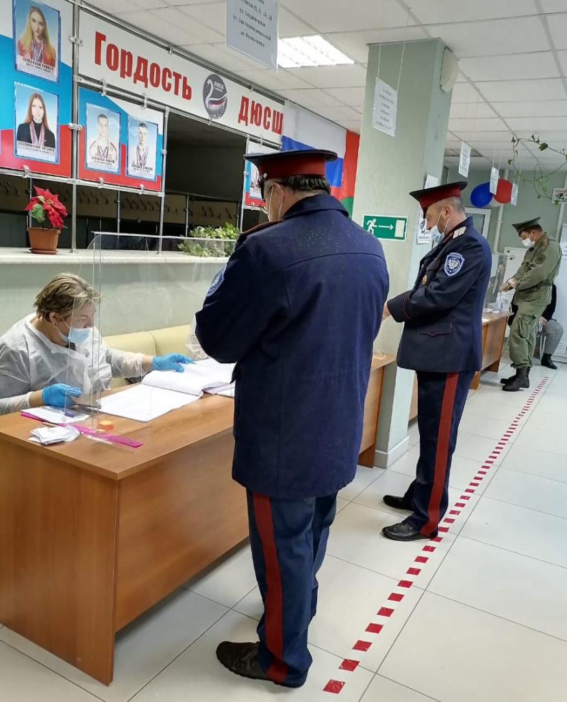 С участием в делах страны