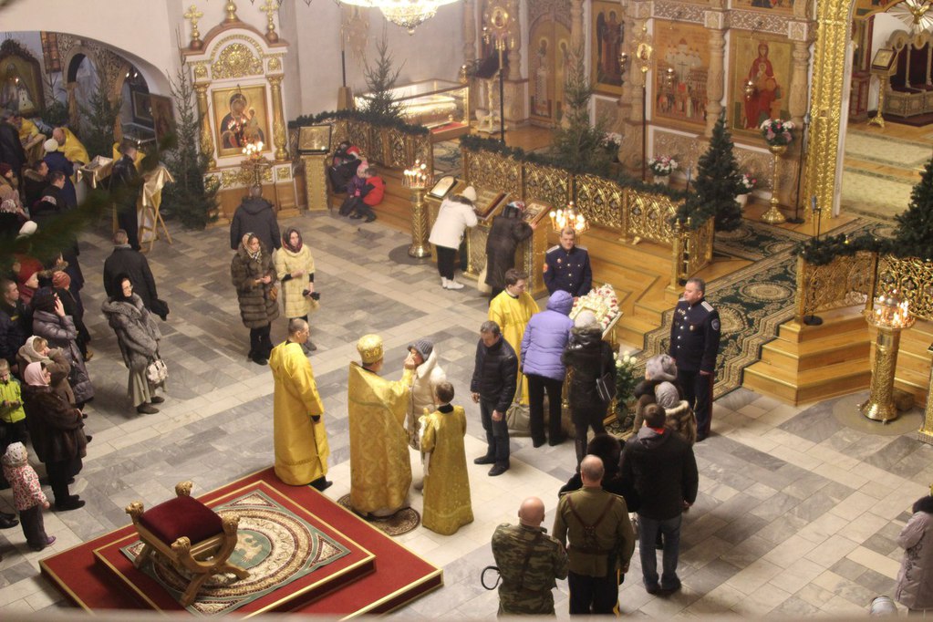 Православные в Твери отметили Рождество Христово