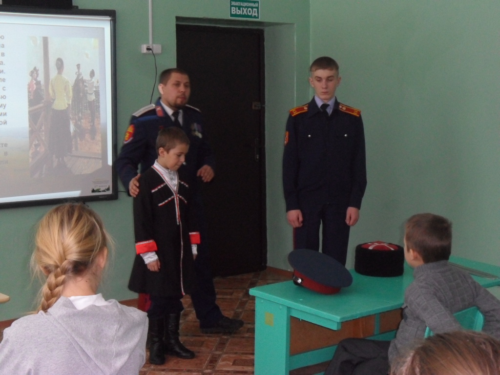 В Орловской области школьников знакомят с казачьими традициями