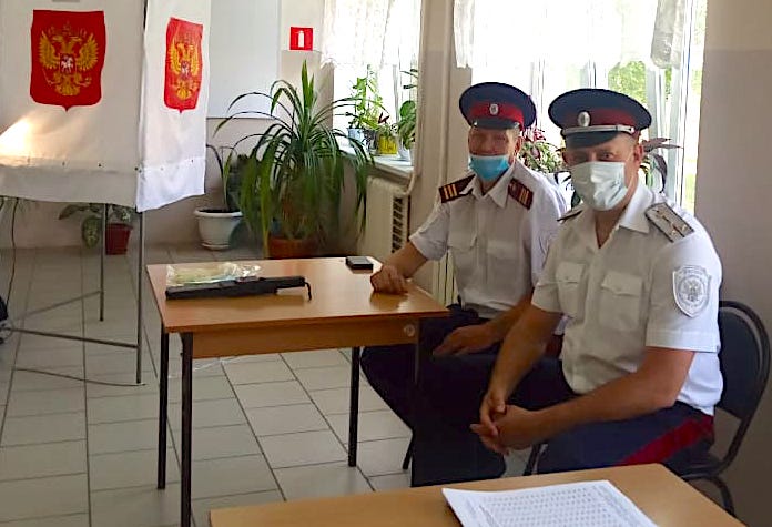 С участием в делах страны