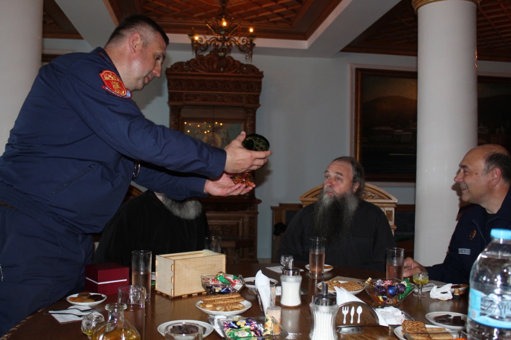 Паломничество атаманов и казаков Центрального казачьего войска на Святую гору Афон