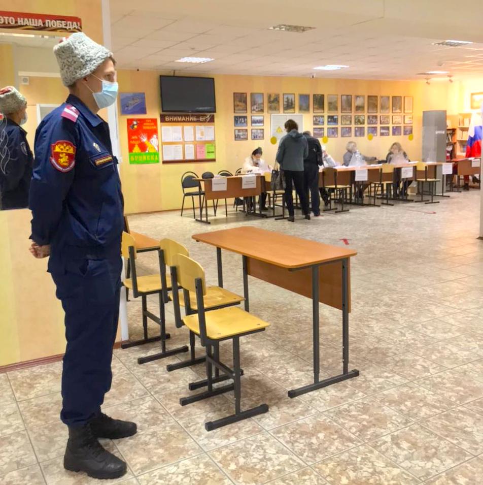 С участием в делах страны