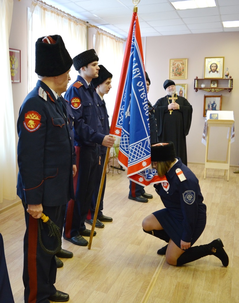 Верстание в казаки в Смоленском областном казачьем институте промышленных технологий и бизнеса