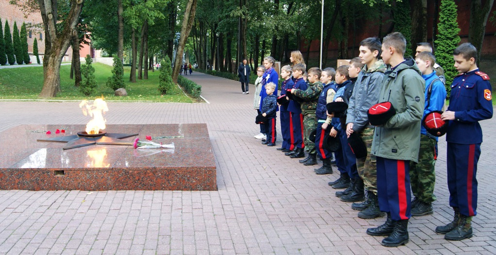 Юные казаки Смоленщины побывали в музее Великой Отечественной войны