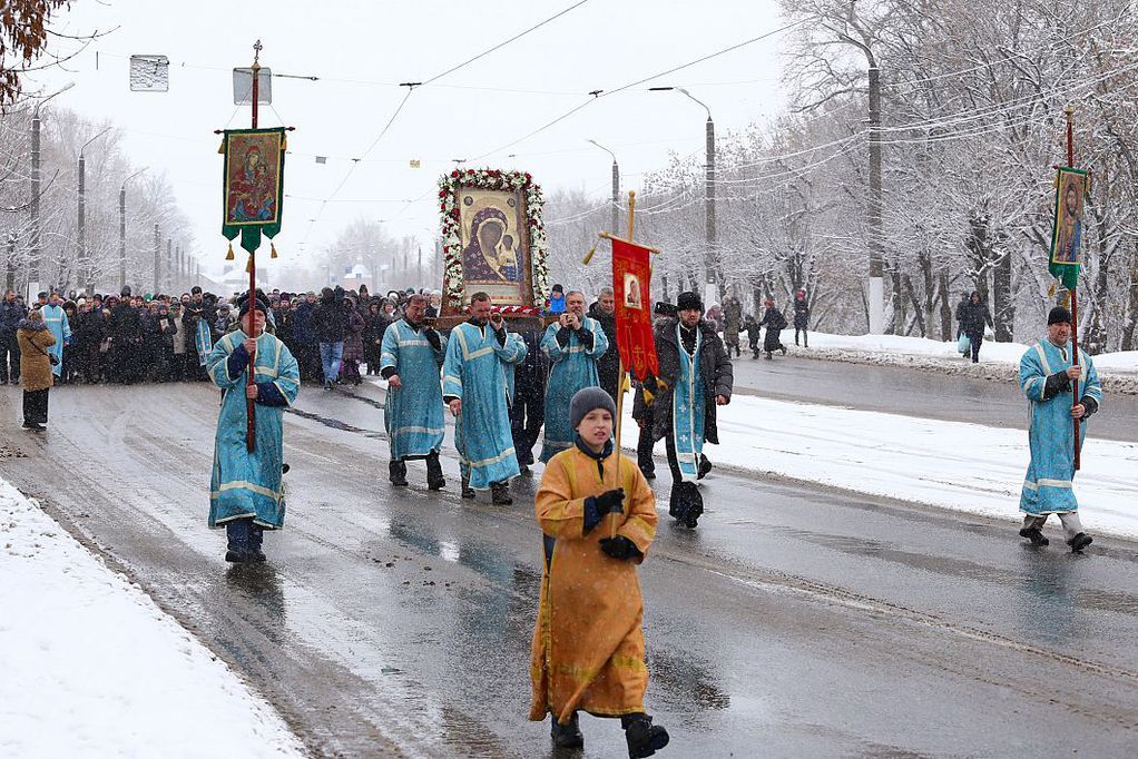 Крестный ход по городу Твери с «Казанским» образом Пресвятой Богородицы