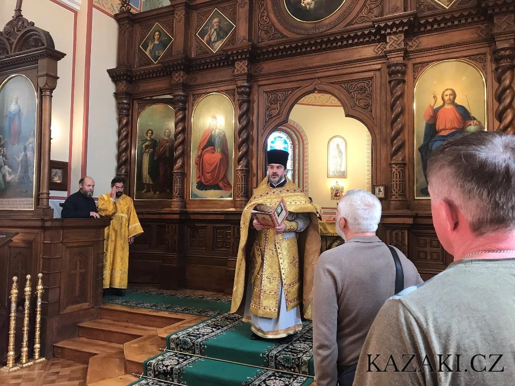 Казаки ВСЧзС организовали проведение тематической выставки в Храме Святых Апостолов Петра и Павла (Подворье РПЦ МП в Чехии)