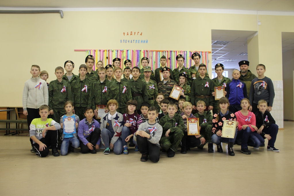 В дни школьных каникул в Тульской области работал военно-патриотический лагерь «Патриот»