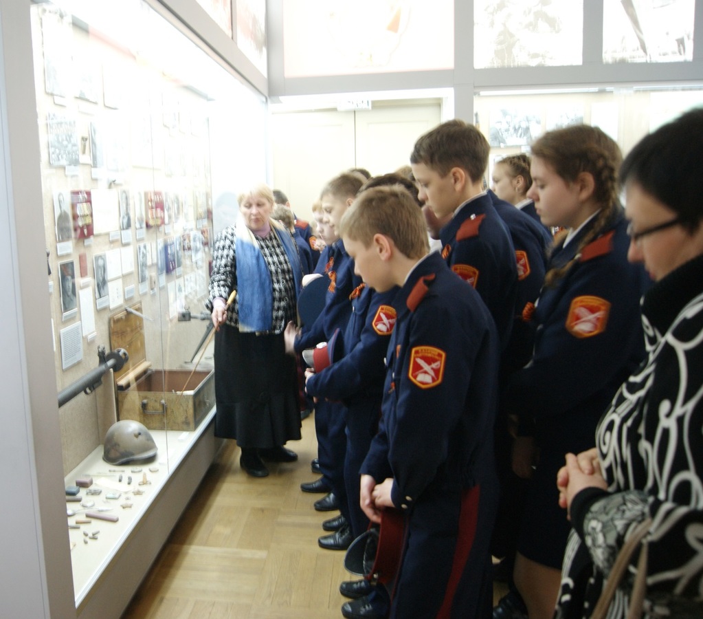 Юные казаки побывали в музее «Смоленщина в годы Великой Отечественной войны 1941-1945 г.г.»
