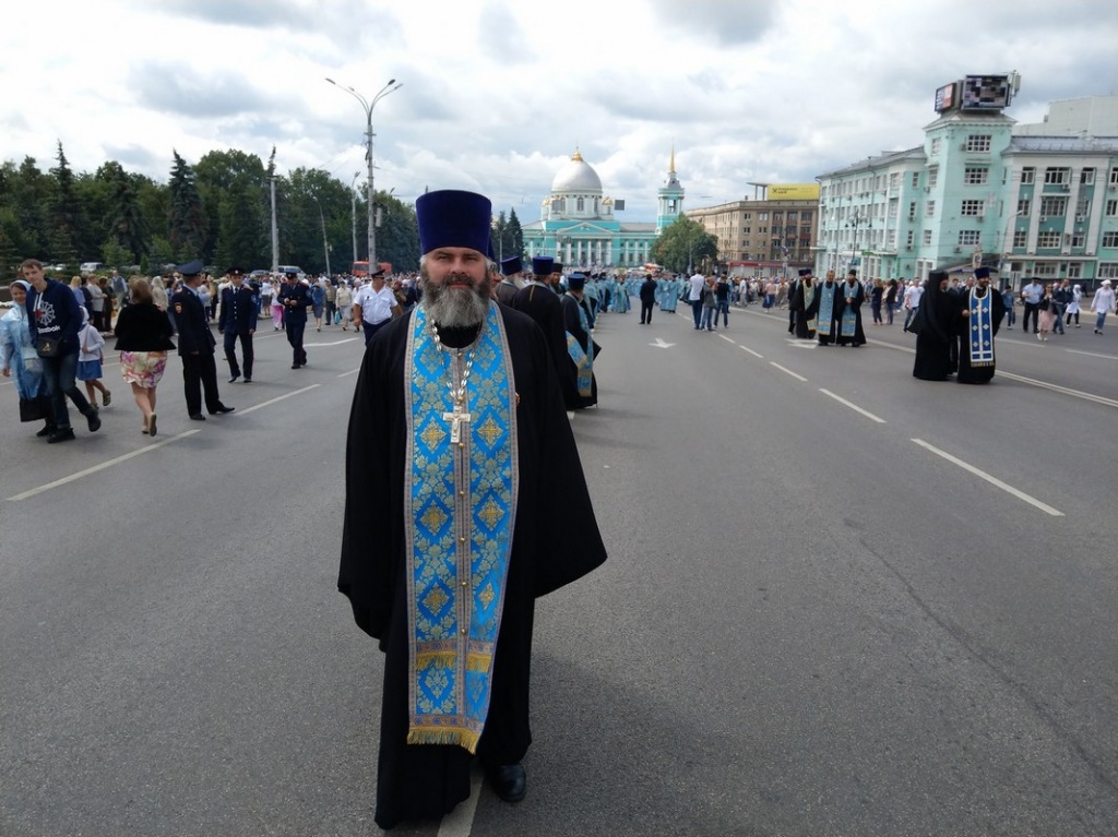 Войсковой священник ВКО ЦКВ иерей Марк Кравченко совершил рабочий визит в Курскую митрополию