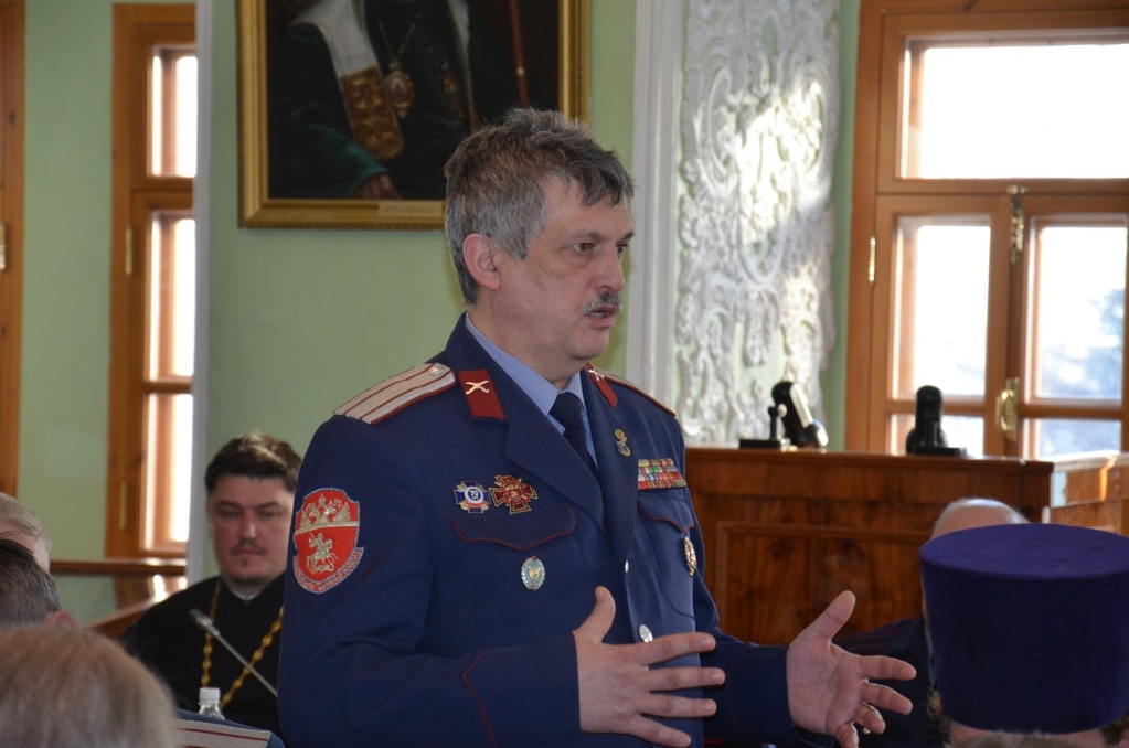 В Свято-Троицкой Сергиевой лавре прошло выездное заседание совета атаманов Центрального казачьего войска