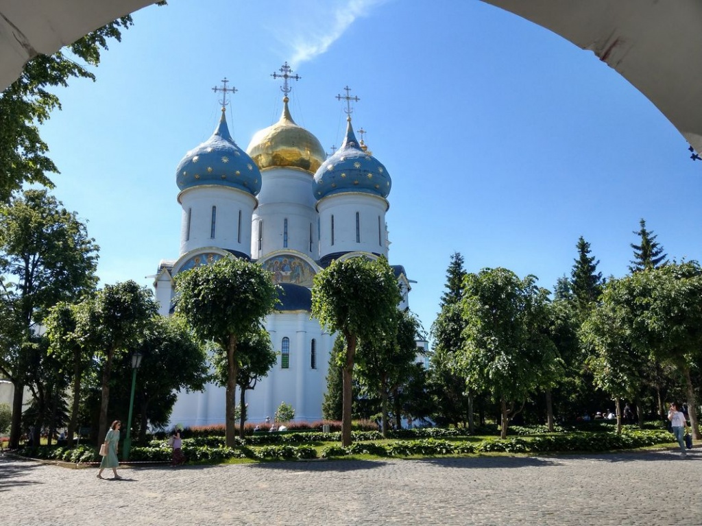 Паломничество атаманов и казаков Центрального казачьего войска в Троице-Сергиеву лавру