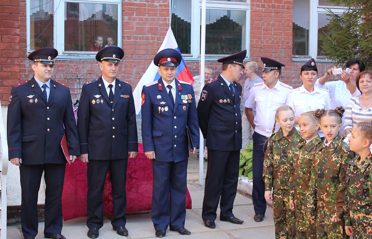 В Калуге казаков-кадетов поздравили с двойным праздником