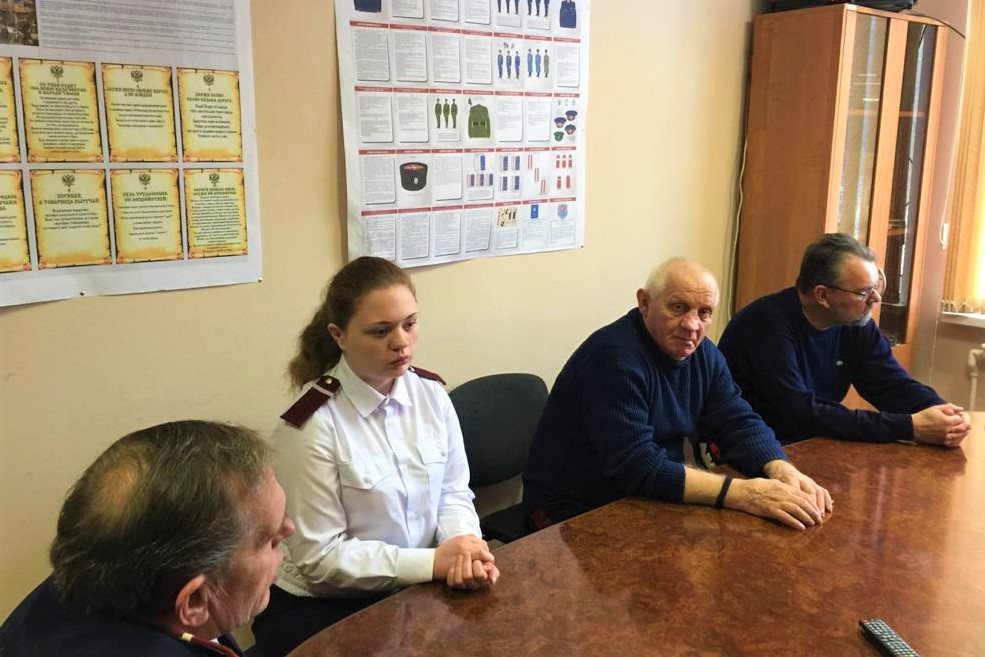 Священник благословил казаков на несение службы