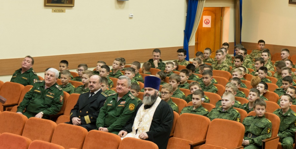 Рождественский концерт хора Князь-Владимирского храма в Московском президентском кадетском училище имени М.А. Шолохова