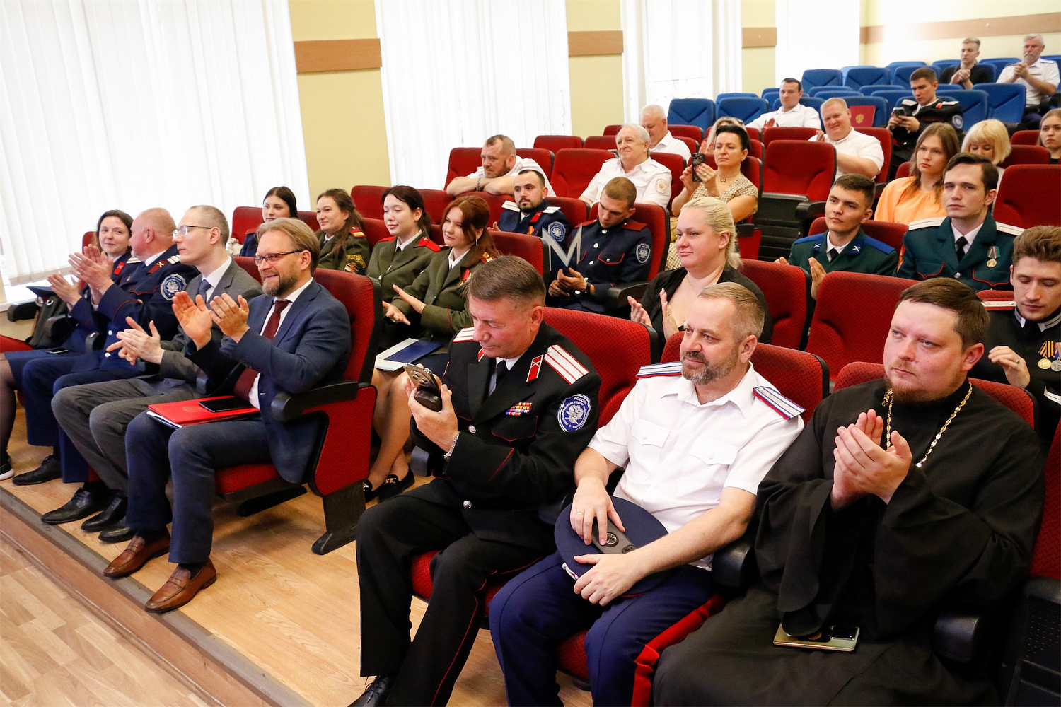 В Первом казачьем университете вручили дипломы казакам-выпускникам-2025